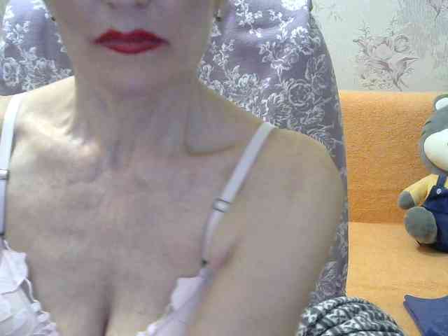 Red-Rose-777 webcam