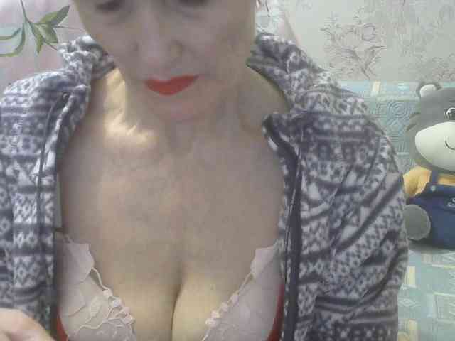 Red-Rose-777 webcam