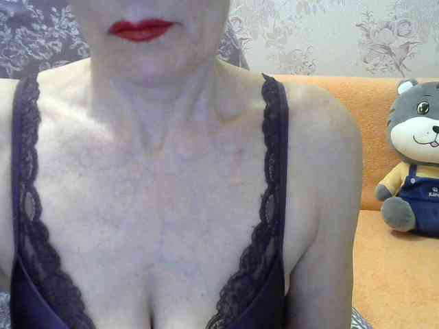 Red-Rose-777 webcam