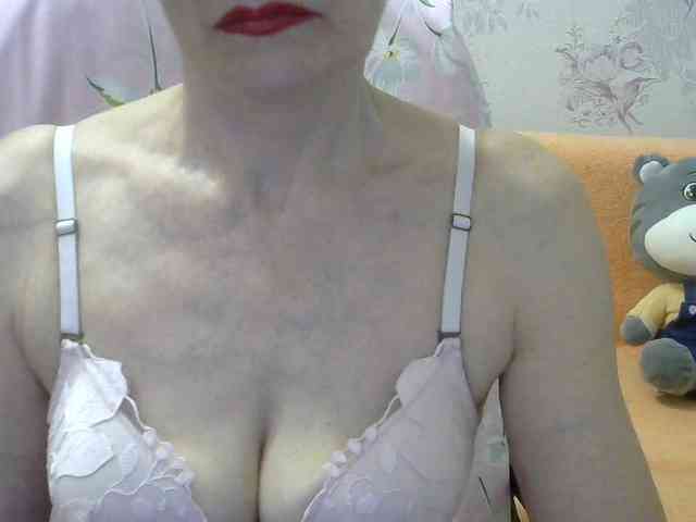 Red-Rose-777 webcam