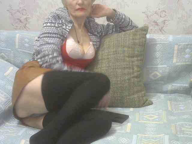 Red-Rose-777 webcam