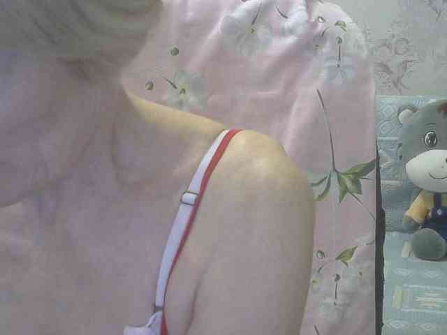 Red-Rose-777 webcam