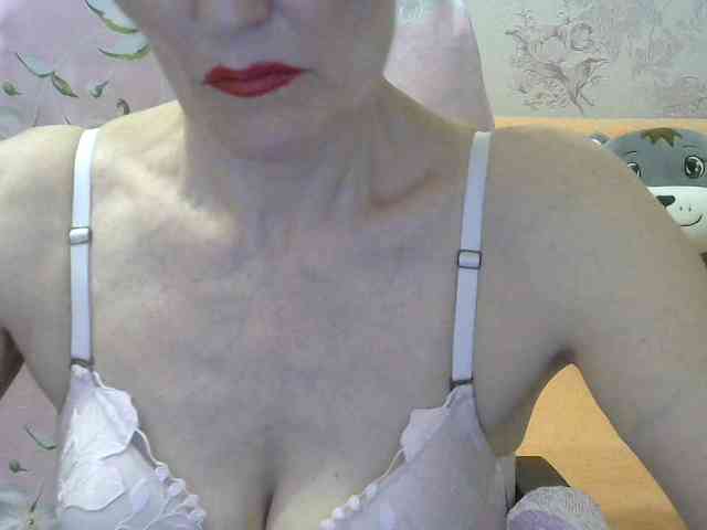 Red-Rose-777 webcam