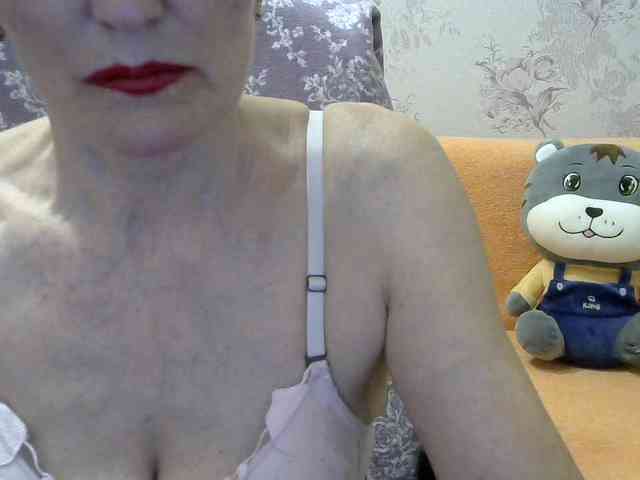 Red-Rose-777 webcam