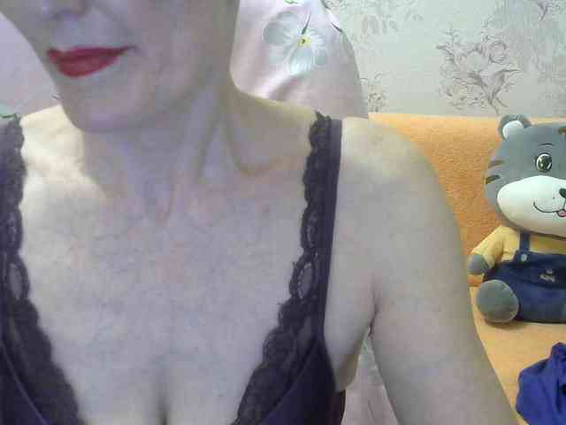 Red-Rose-777 webcam
