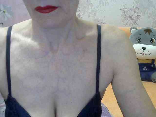 Red-Rose-777 webcam