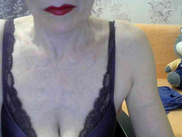 Red-Rose-777 webcam