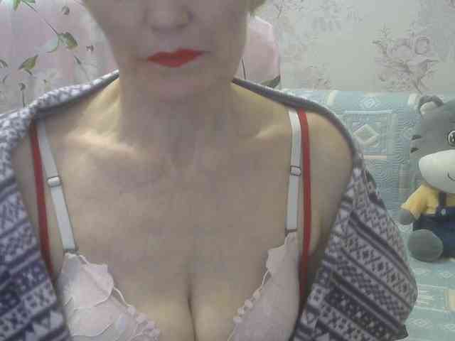 Red-Rose-777 webcam