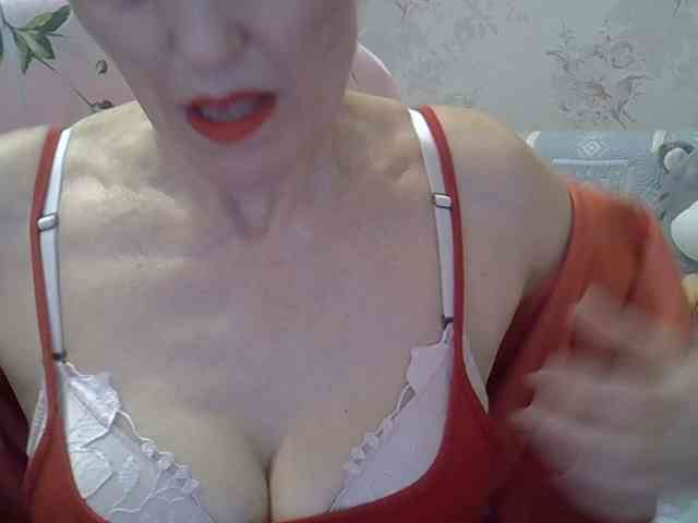 Red-Rose-777 webcam