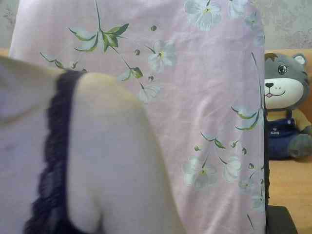 Red-Rose-777 webcam