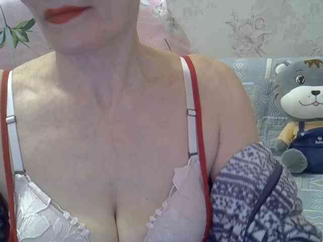 Red-Rose-777 webcam