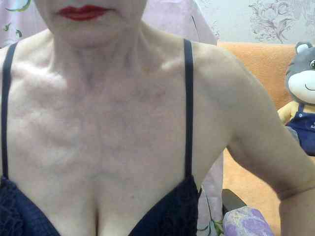 Red-Rose-777 webcam