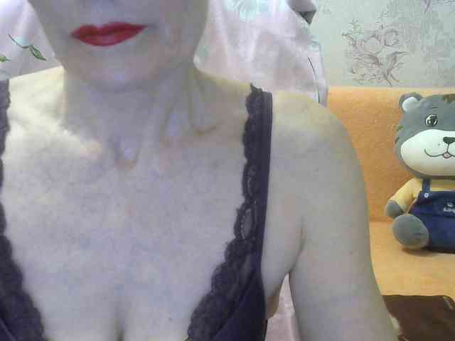 Red-Rose-777 webcam