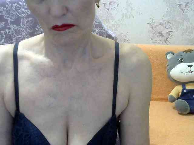 Red-Rose-777 webcam