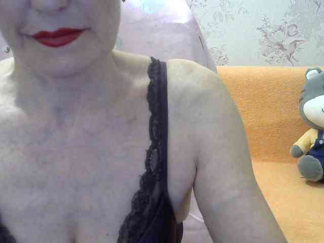 Red-Rose-777 webcam
