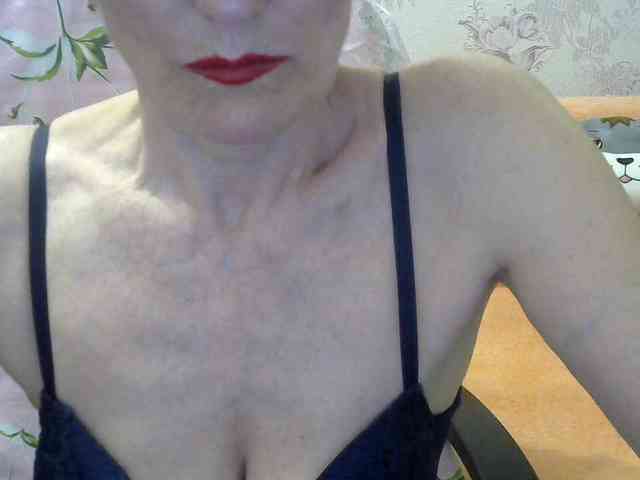 Red-Rose-777 webcam