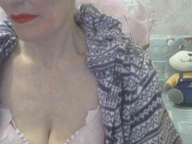 Red-Rose-777 webcam