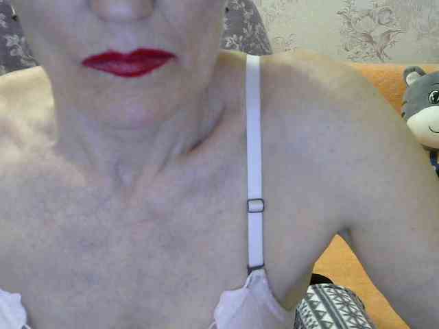 Red-Rose-777 webcam