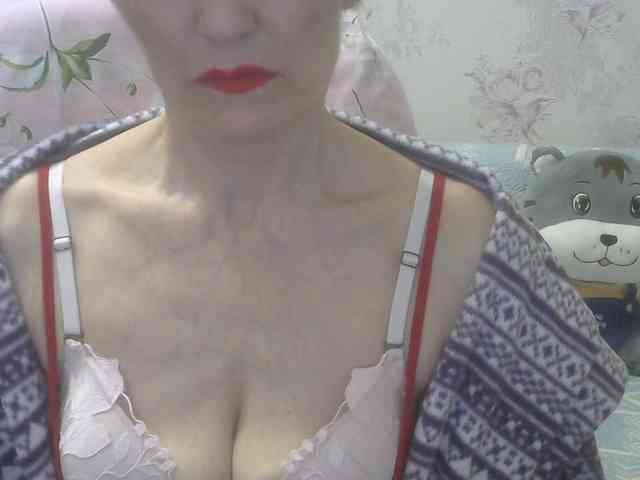 Red-Rose-777 webcam