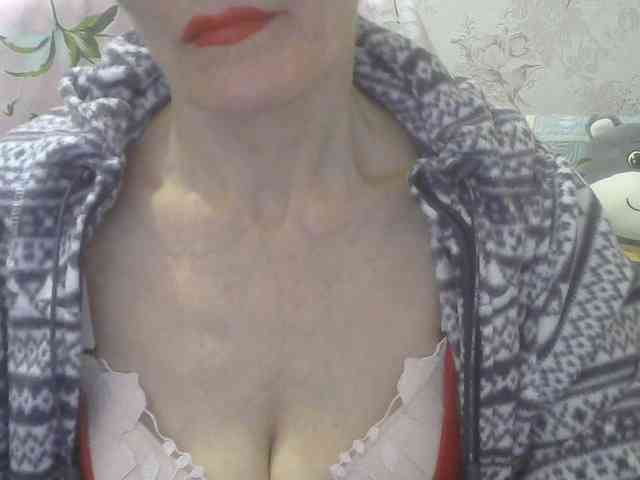 Red-Rose-777 webcam
