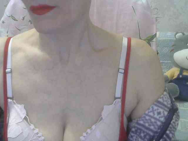 Red-Rose-777 webcam