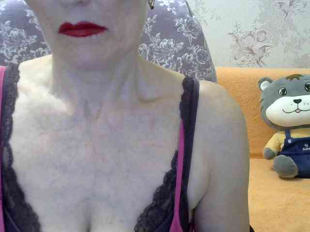 Red-Rose-777 webcam