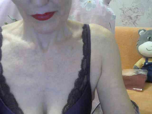 Red-Rose-777 webcam