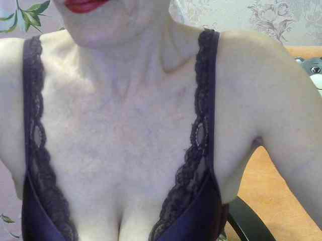 Red-Rose-777 webcam