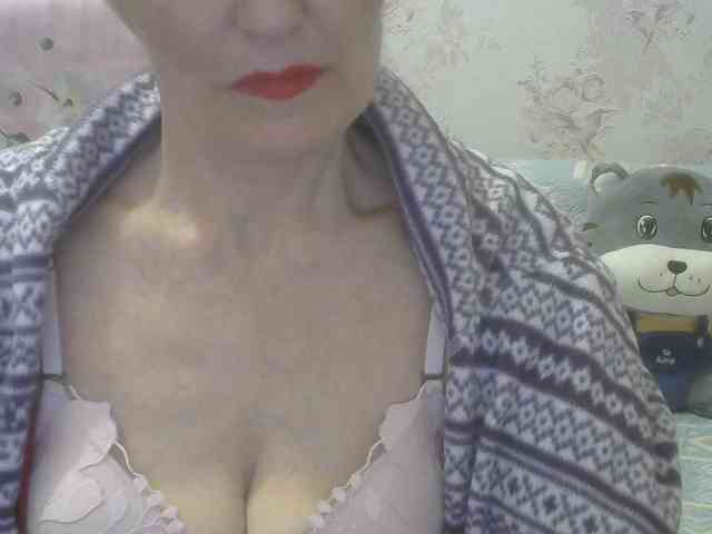 Red-Rose-777 webcam