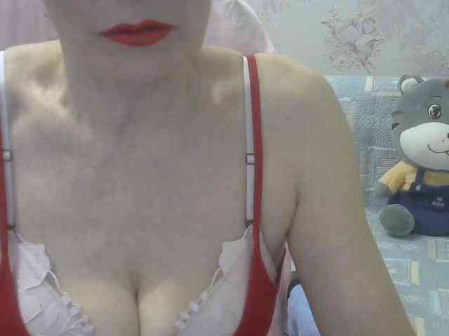 Red-Rose-777 webcam