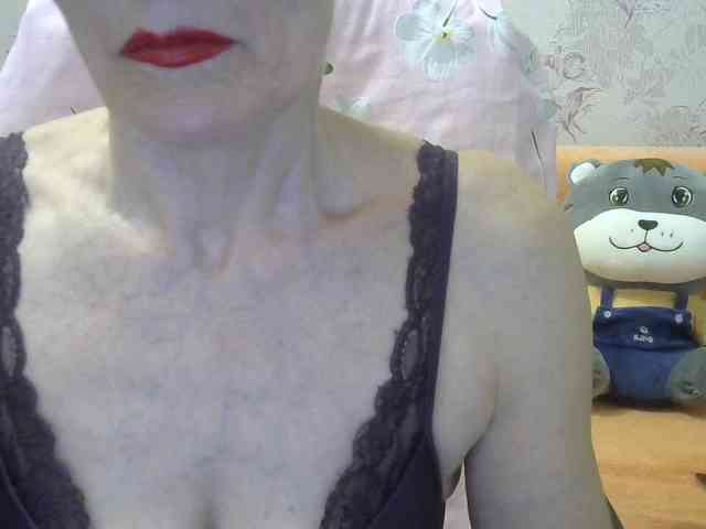 Red-Rose-777 webcam