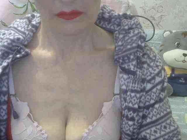 Red-Rose-777 webcam