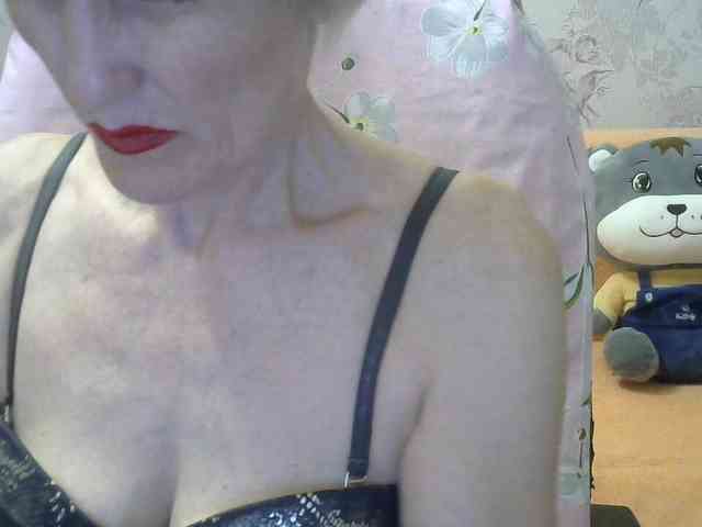 Red-Rose-777 webcam