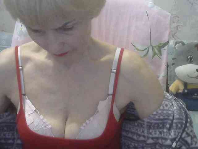 Red-Rose-777 webcam