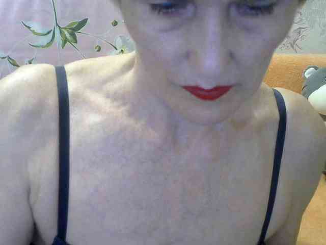 Red-Rose-777 webcam
