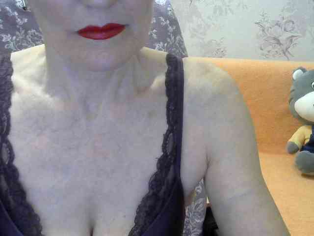 Red-Rose-777 webcam