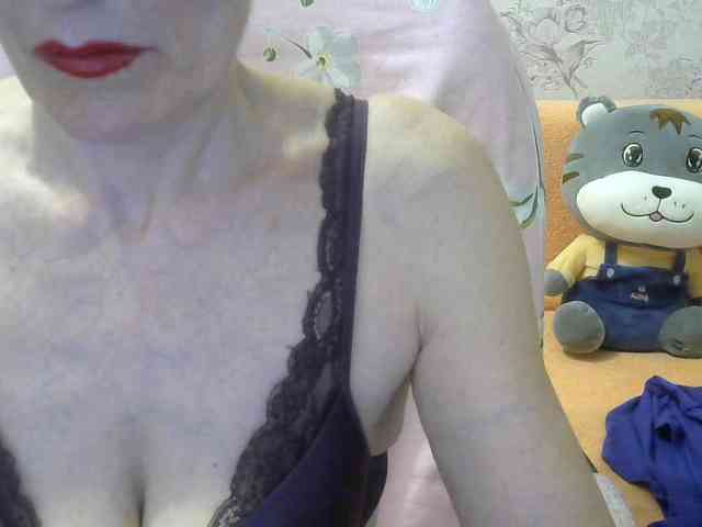 Red-Rose-777 webcam