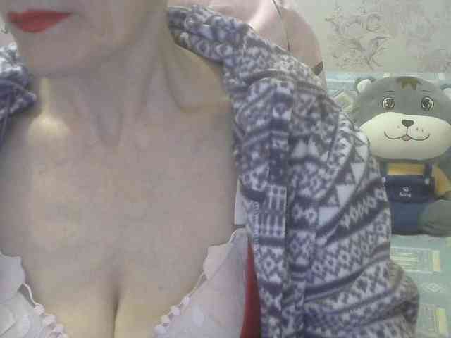 Red-Rose-777 webcam