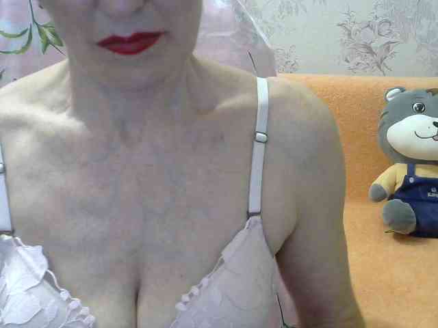 Red-Rose-777 webcam