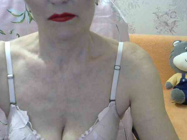 Red-Rose-777 webcam