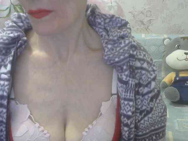 Red-Rose-777 webcam