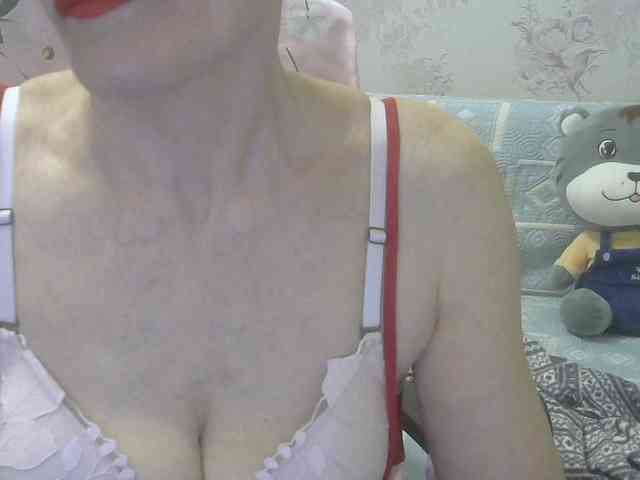 Red-Rose-777 webcam