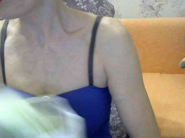 Red-Rose-777 webcam