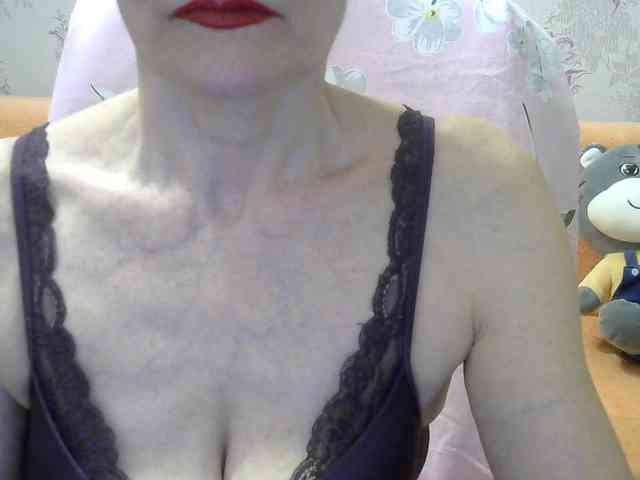 Red-Rose-777 webcam