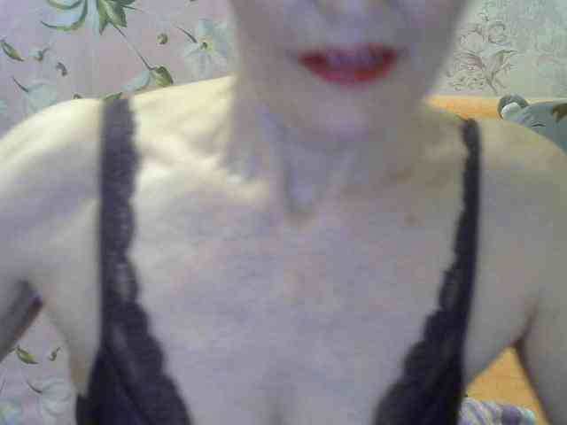 Red-Rose-777 webcam