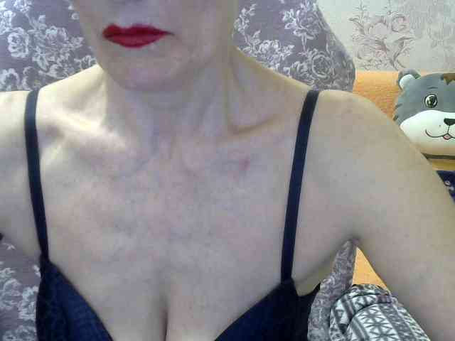 Red-Rose-777 webcam