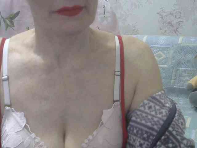 Red-Rose-777 webcam