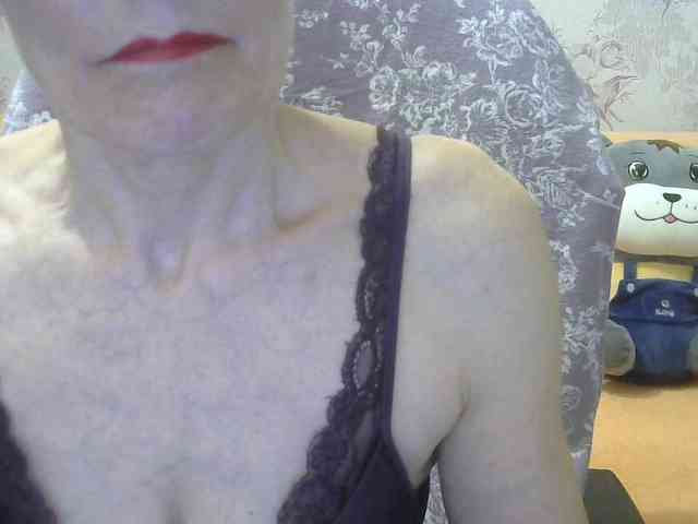 Red-Rose-777 webcam