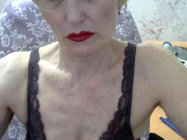 Red-Rose-777 webcam