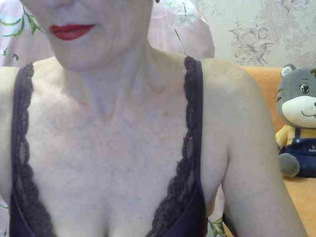 Red-Rose-777 webcam